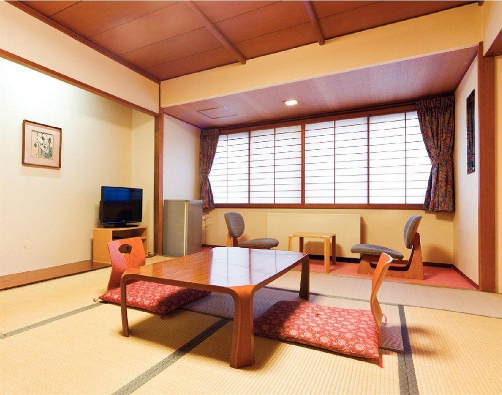 Ishiba Ryokan Хиросаки Екстериор снимка